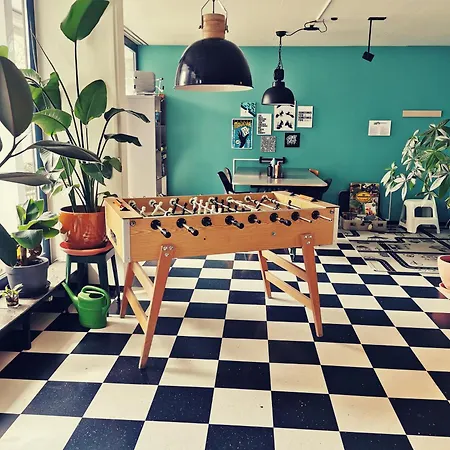 Backpackers * Lucerna